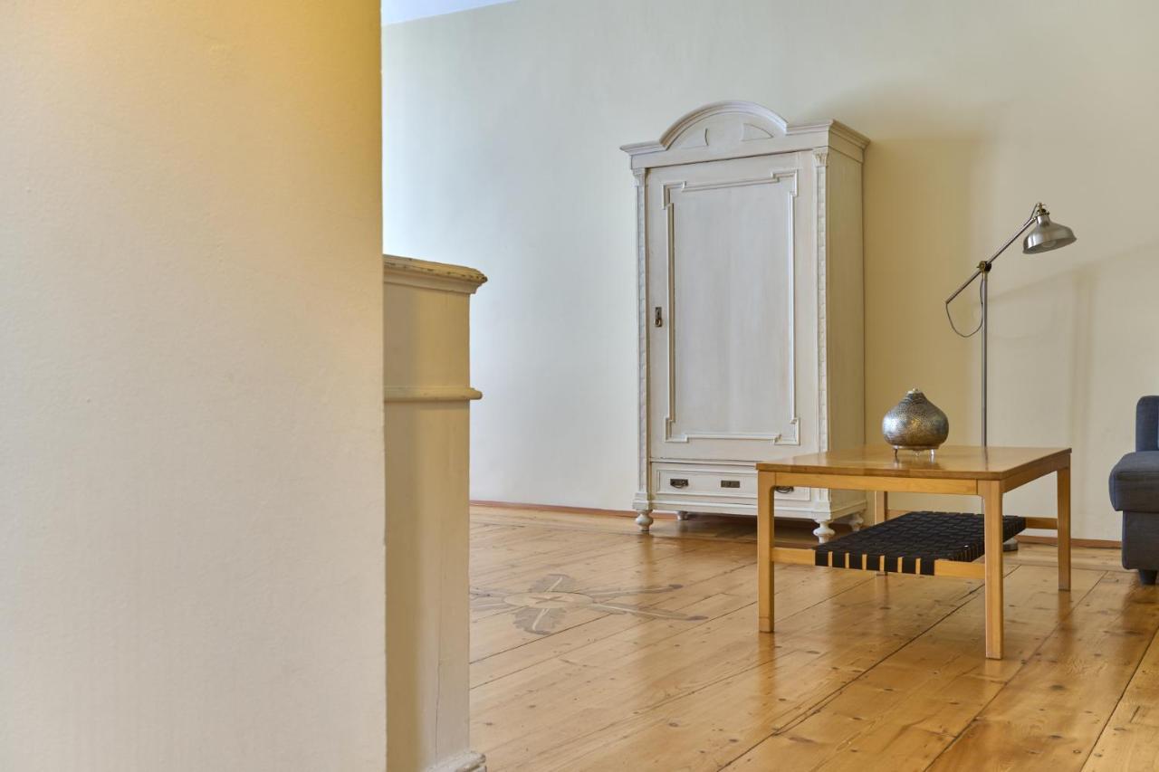 Al Cavour 34 Bed & Breakfast Trento Eksteriør bilde