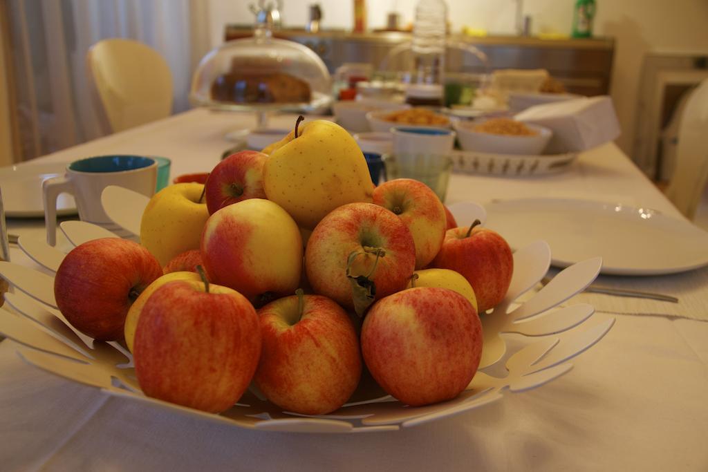 Al Cavour 34 Bed & Breakfast Trento Eksteriør bilde