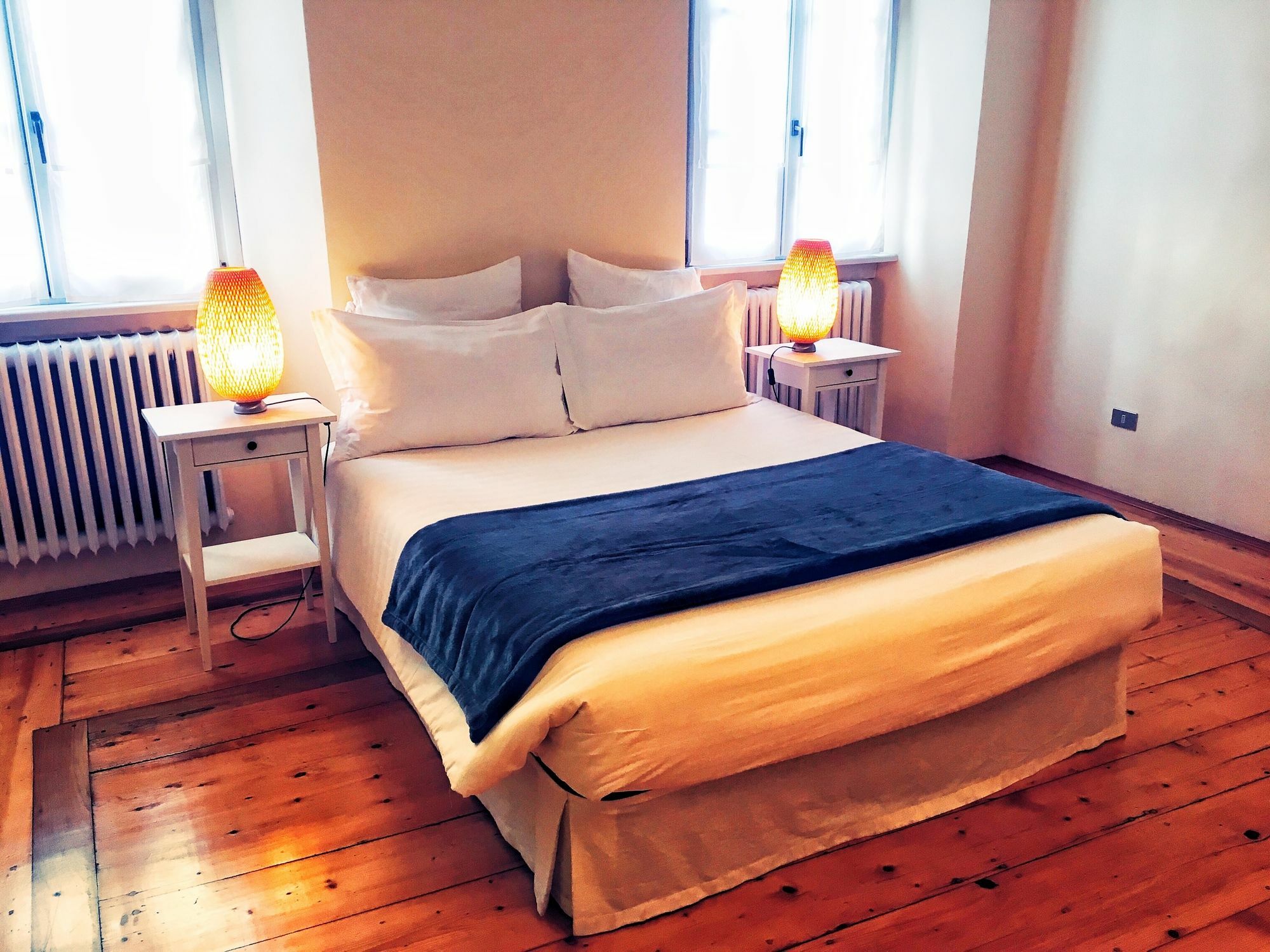 Al Cavour 34 Bed & Breakfast Trento Eksteriør bilde
